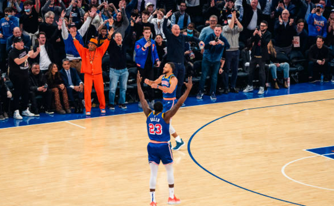  库里三分球命中数超越雷阿伦登顶历史  